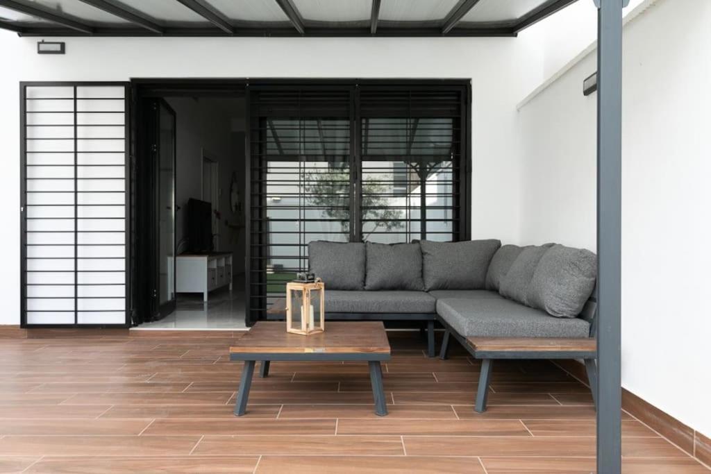 The Butterfly House Villa Rafelbunol Exterior photo